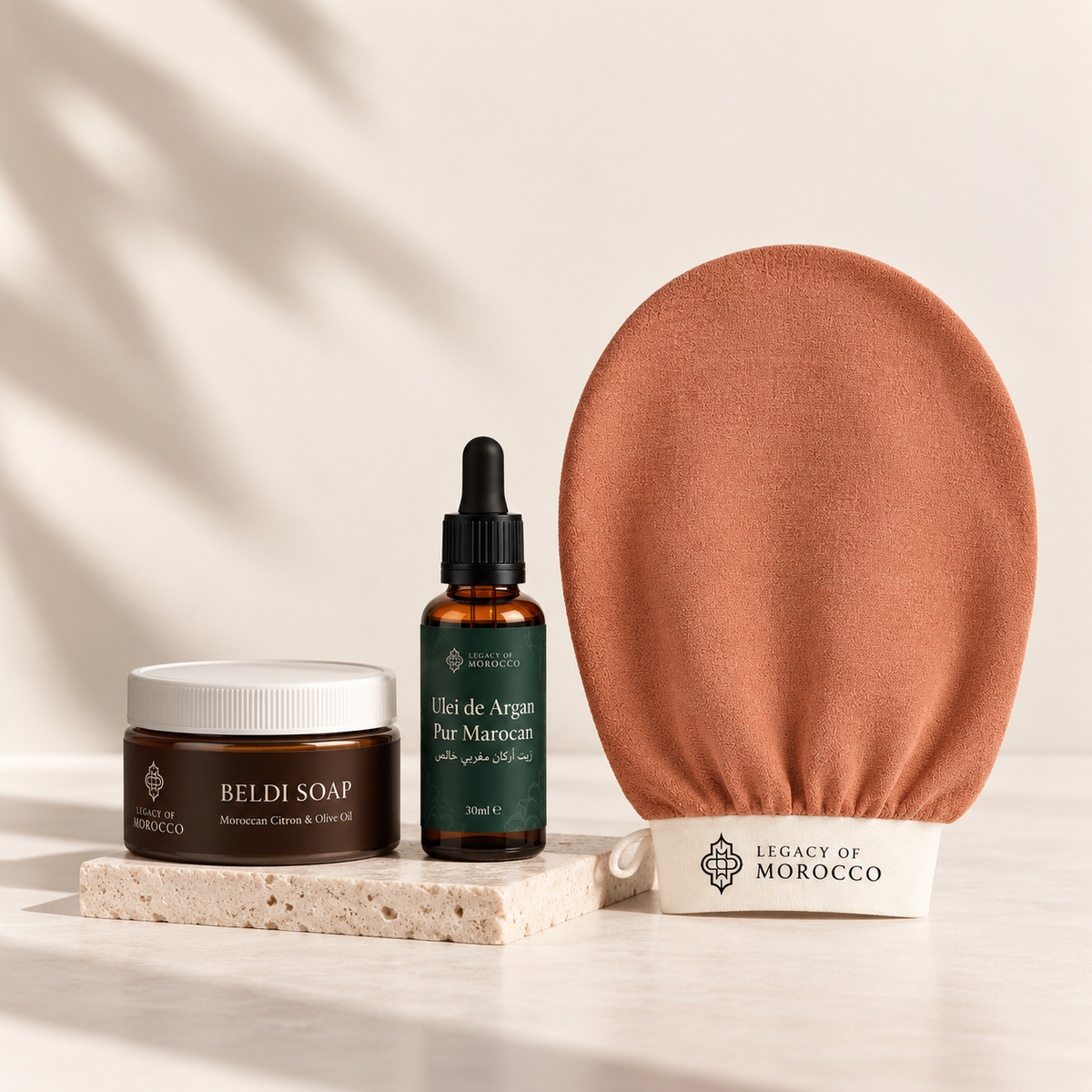 Set The Royal Moroccan Ritual: săpun Beldi, mănușă exfoliantă și ulei de argan